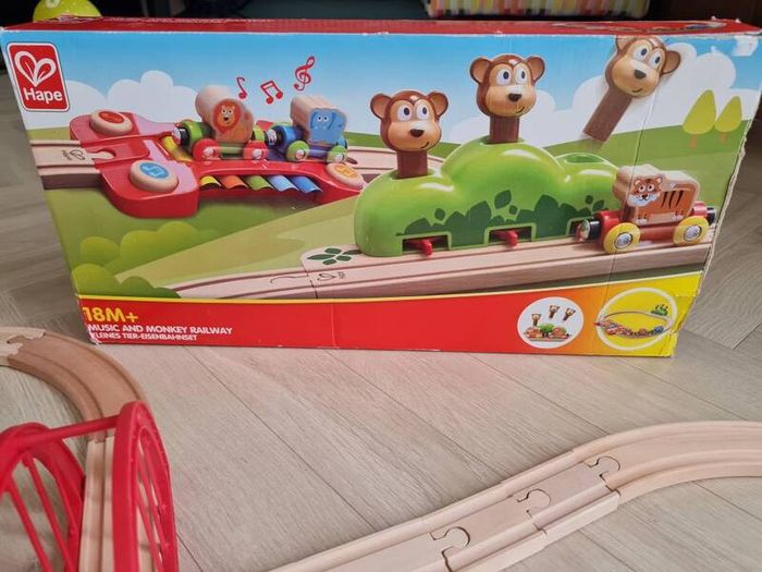 Hape Music and Monkey Railway