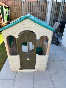 garden playhouse