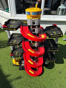 Large toy car Garage