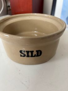 Vintage Pearson's of Chesterfield Sild Bowl  ( 12 cm by 5.7 cm )