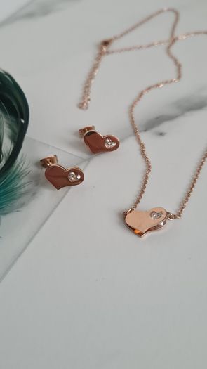 Brand new jewellery set
