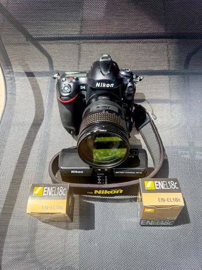 Nikon D4