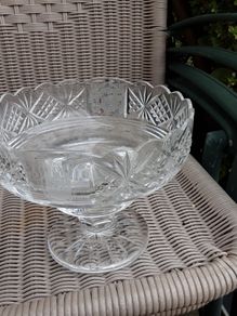 Dublin millenium Glass fruit bowl