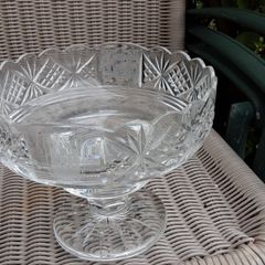 Dublin millenium Glass fruit bowl