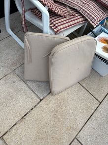 garden cushions
