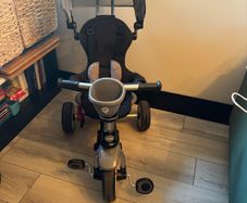 Q play trike