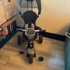 Q play trike