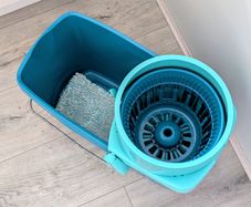 Set of Leifheit Combo XL Mop & Bucket