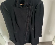 Black Zara coat - very stylish detail