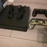 PS4 Slim 500GB + 2 Controllers + 4 FIFA Games Image 2