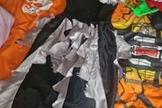 costumes