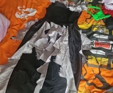 costumes