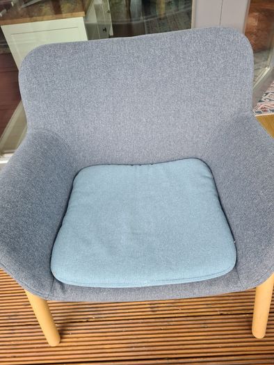Sitting Room Chair