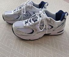 New Balance 530