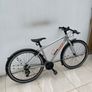 Pinnacle Lithium Unisex Hybrid Bike Image 2