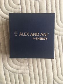 BNWT Alex and Ani Bracelet - Energy