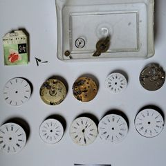 Lot of Wrist & Fobwatch movements - see Description for Condition