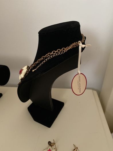 Johnny Loves Rosie Statement Necklet and Earrings