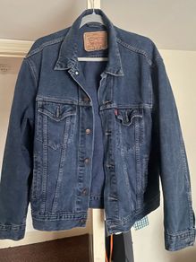 Levis  jacket size L