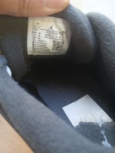 Nike shoes