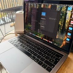 MacBook Pro 13 2018 A1989 8GB 256GB For Repair Parts