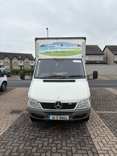 Mercedes Sprinter 2.7  5 Cylinder Box Body