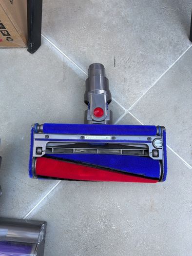 dyson brush