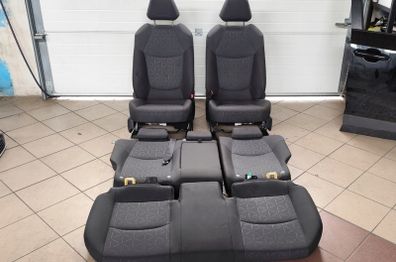RAV4 seats set