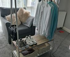 Clothes rail