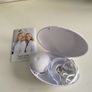 Teeth whitening (spotlight) Image 2