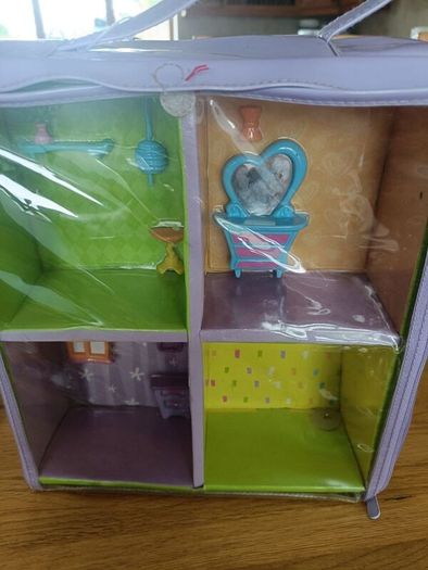 Polly pockets bundle