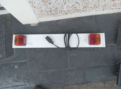 trailer light bar