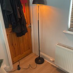 Black Floor Lamp