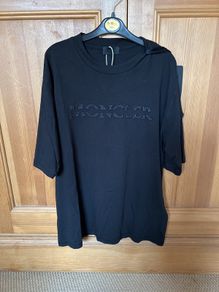 Moncler t-shirt