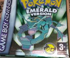 Pokemon Emerald Nintendo GBA Gameboy Advance Game Boy