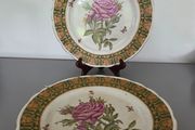 2 Decorative Plates Wong Lee