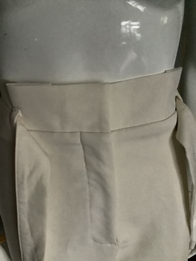 Zara high waisted trousers, new, size M