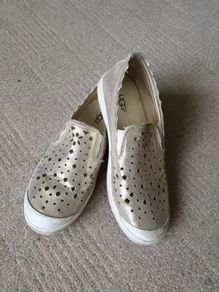 UGG Karsyn Trainers