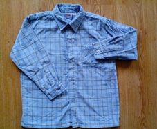 Sale E1  Shirt. Age 5-6