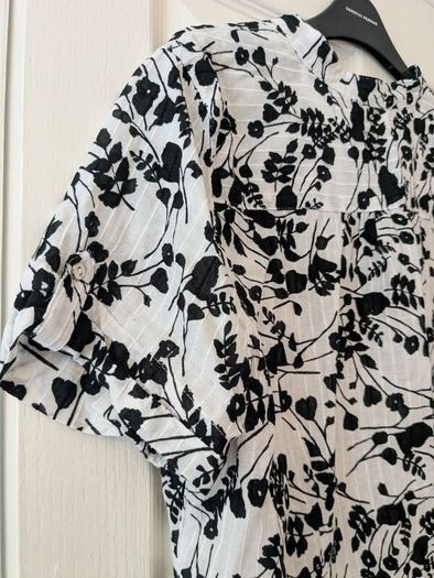 Maine shirt size 16