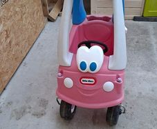 Little tikes car coupe princess