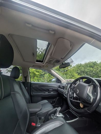 Mitsubishi Outlander 2016