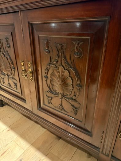 Exceptional Solid Mahogany Dining Room Sideboard 210cm
