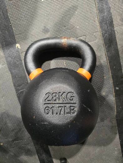 BLK box kettle bell 28kg