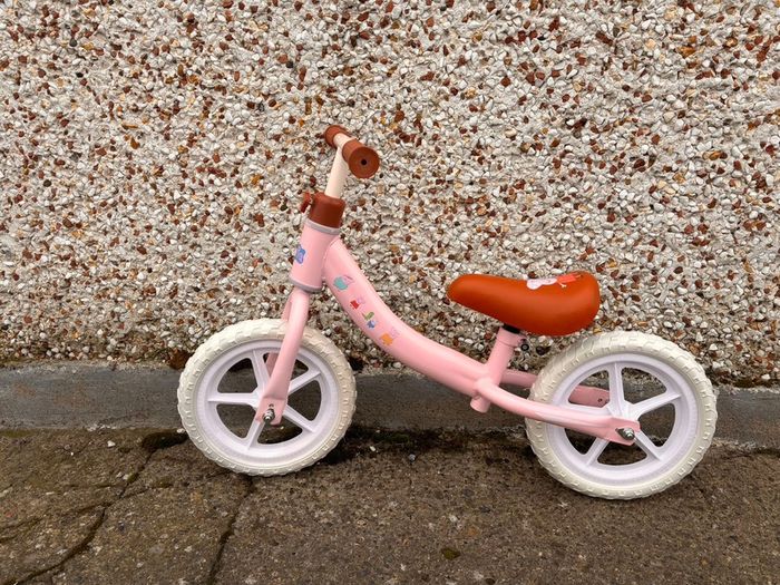 balance bikes