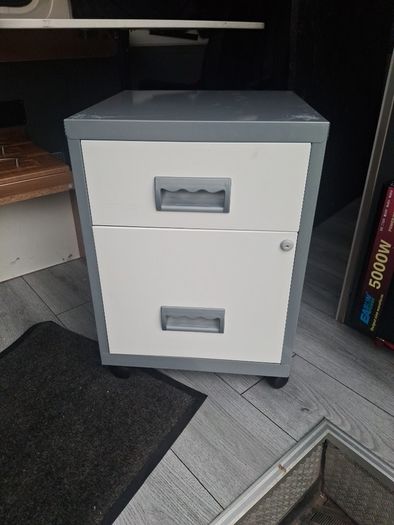 locker