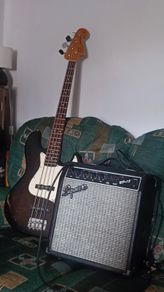 SX Bass Guitar and Squier BP 15 Amp Great Starter Set