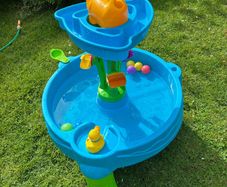 Toddler Water or Sand Table and beach toys