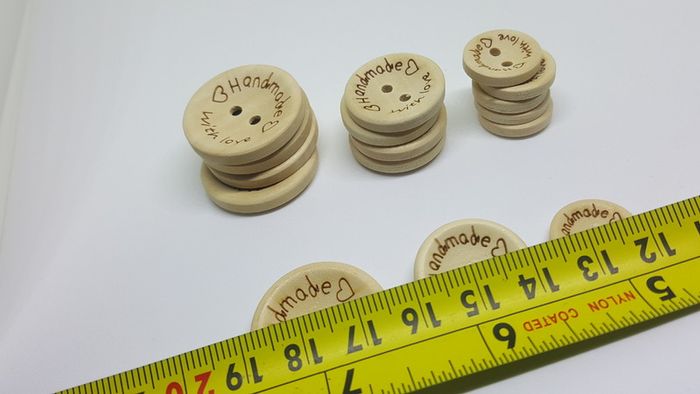 Wooden Handmade with Love Natural Buttons 15mm 20mm 25mm
