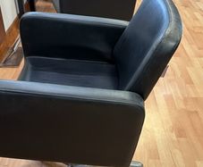 Hair salon chair